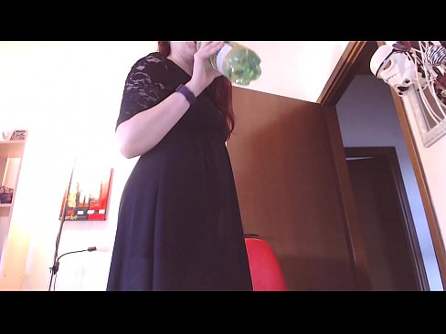 ❤️ Kirli ve tatlı külotları seven itaatkar bir köle bu videoyu izledikten sonra mastürbasyon yapmak zorunda kalıyor! Porno tr.tusar.top ❤